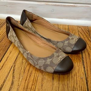 Coach Chelsea ballet flat size 8 brown and tan khaki
